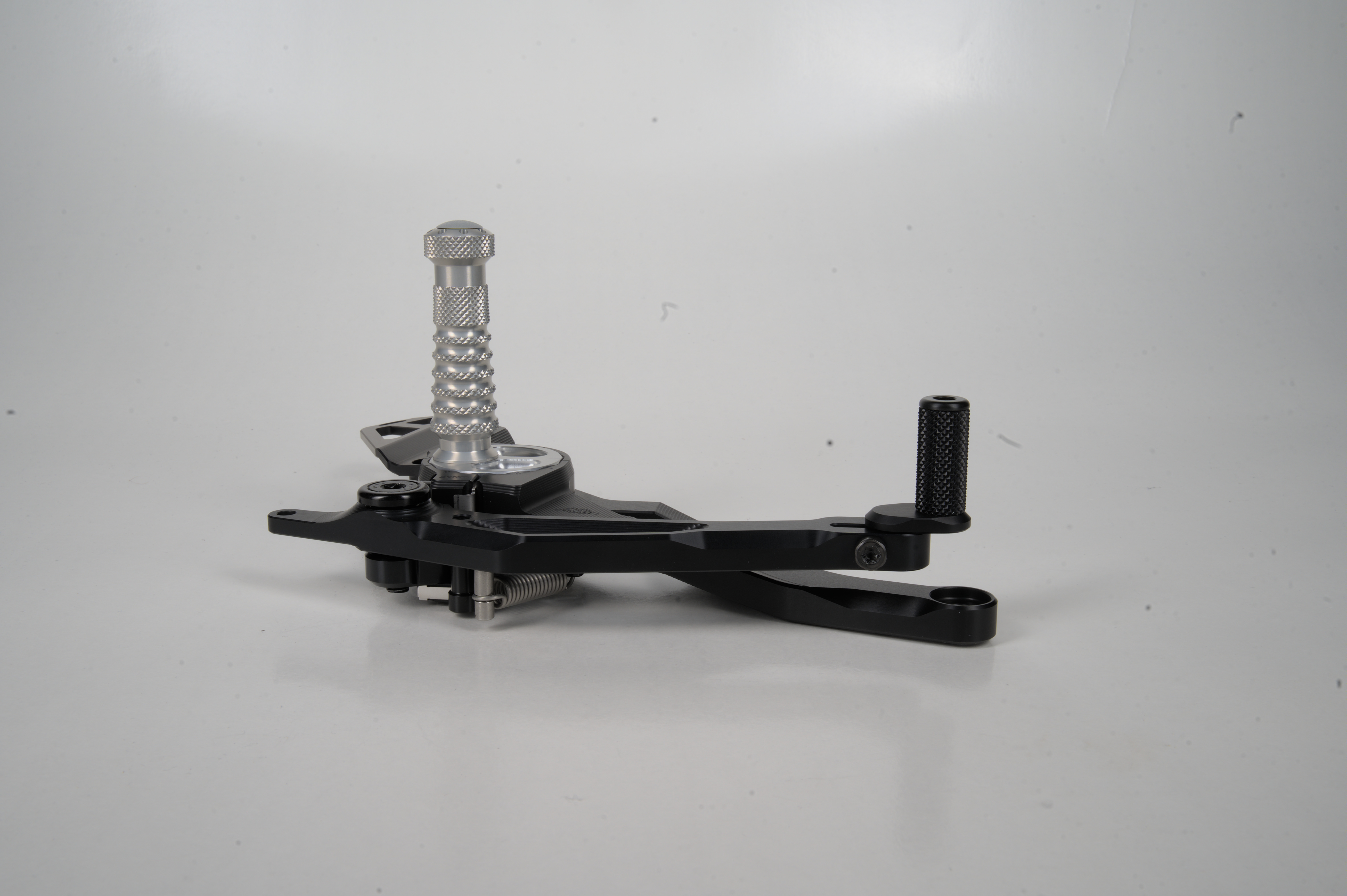 Fussrastenanlage R9T-Racer schwarz matt