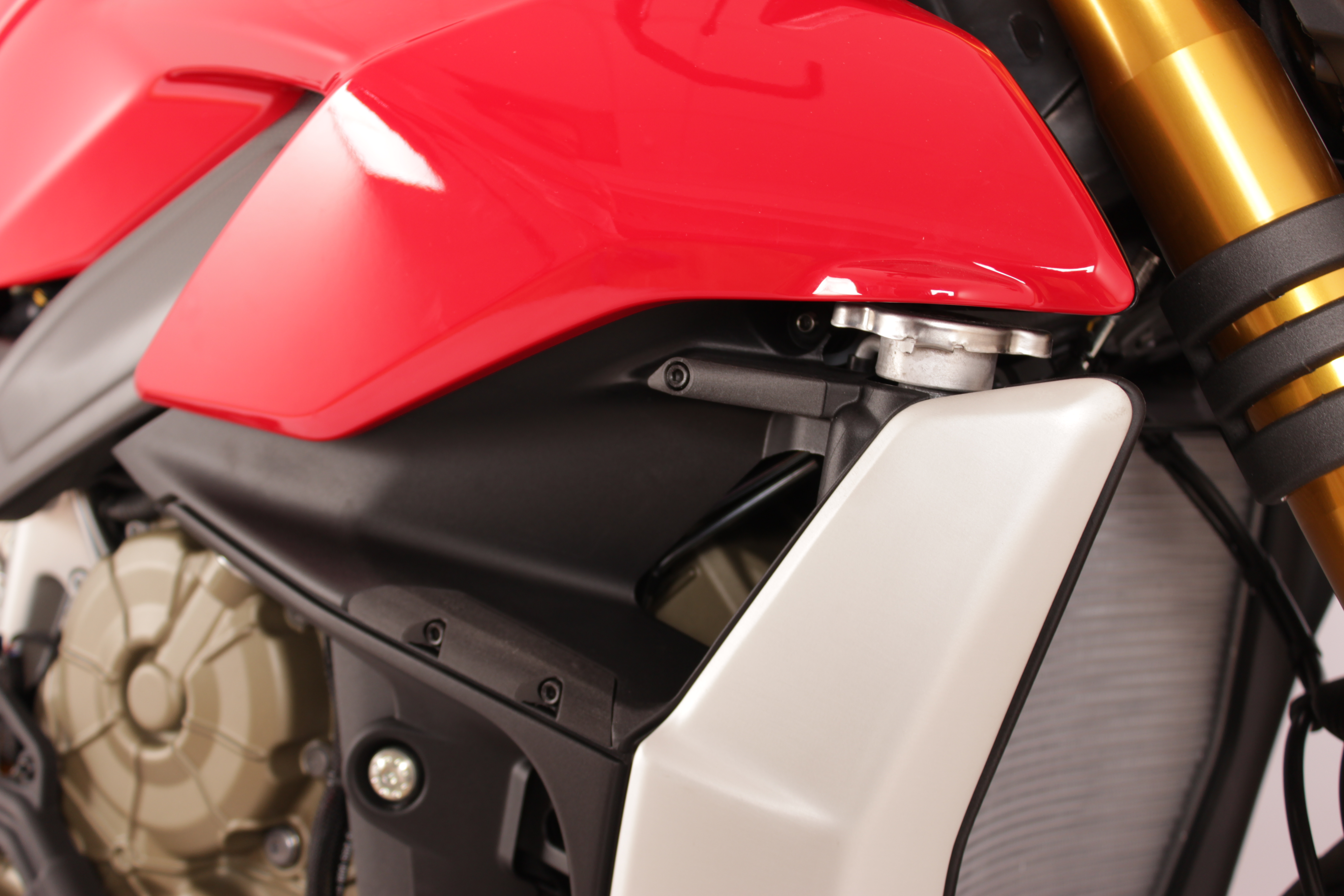 Flügelabdeckung Ducati schwarz