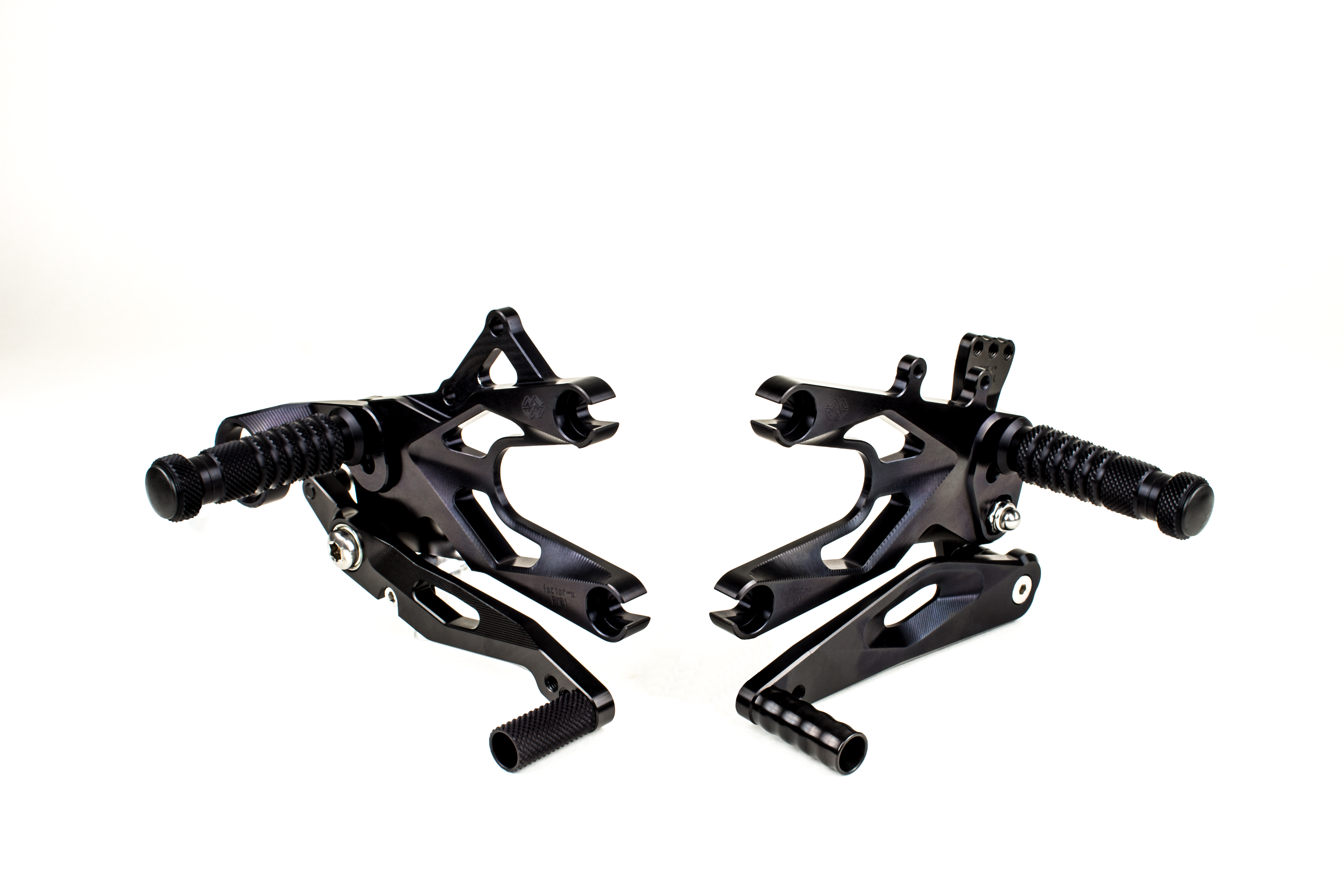 Fußrastenanlage FXR Schwarz