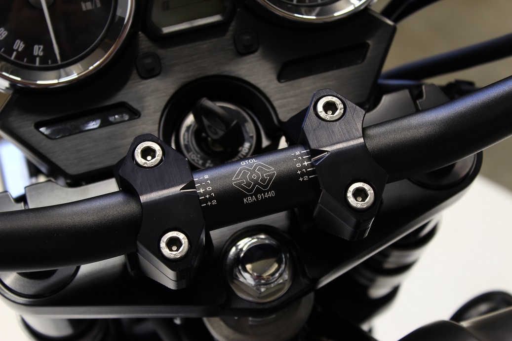 2DGT verstellbare Lenkerböcke mit ABK-09 schwarz