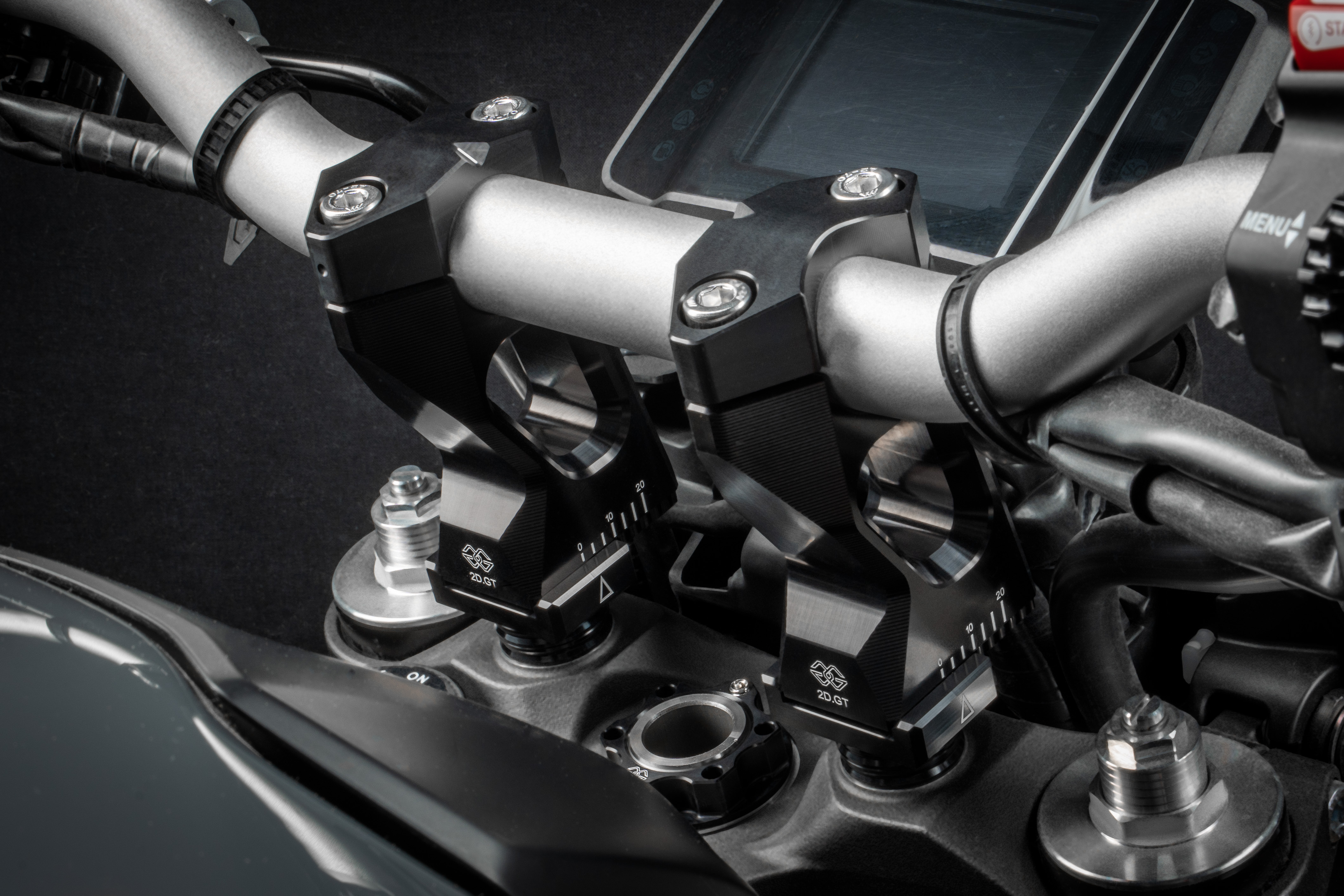 2DGT verstellbare Lenkerböcke mit ABK-17